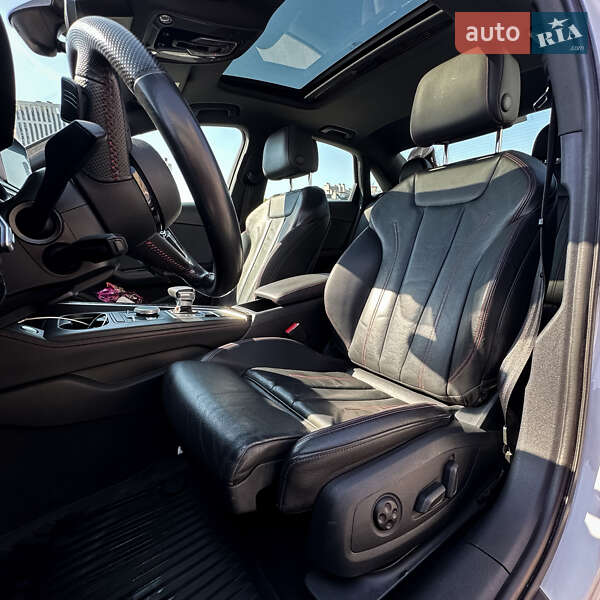 Седан Audi A4 2018 в Львове