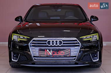 Седан Audi A4 2019 в 