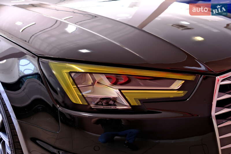 Седан Audi A4 2019 в Одессе