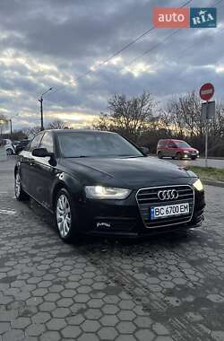 Седан Audi A4 2014 в Луцьку