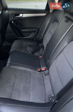 Седан Audi A4 2013 в 
