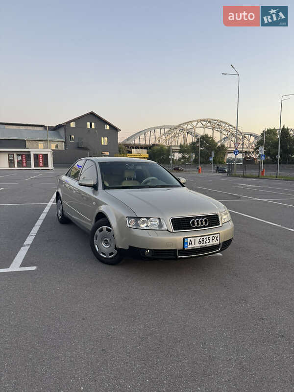 Седан Audi A4 2002 в Киеве