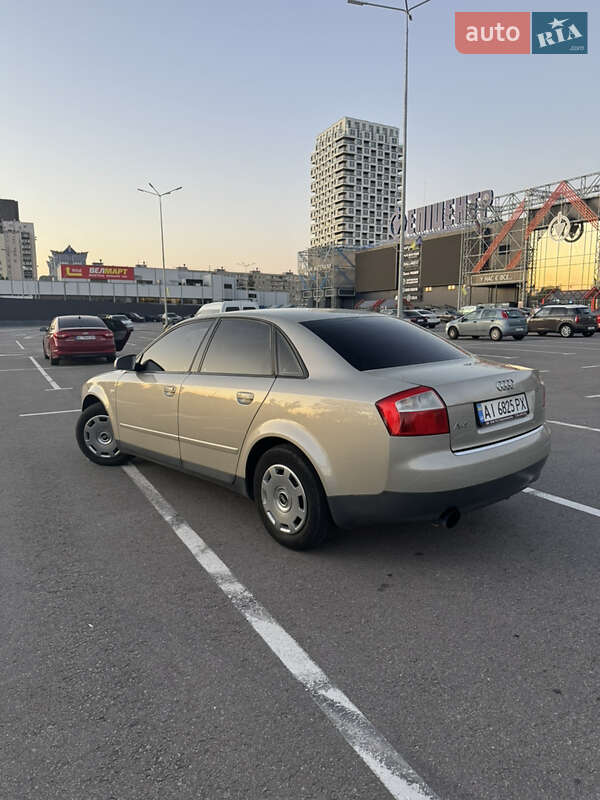 Седан Audi A4 2002 в Киеве