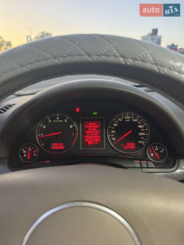 Седан Audi A4 2002 в Киеве