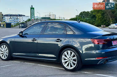 Седан Audi A4 2018 в 