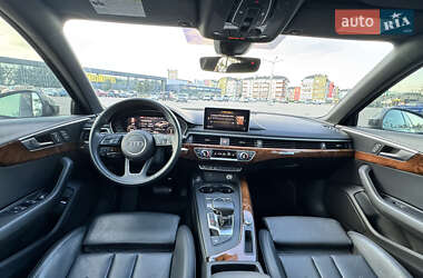 Седан Audi A4 2018 в 