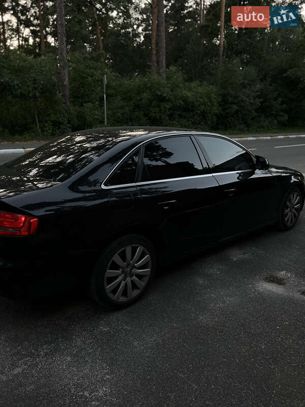 Седан Audi A4 2009 в Буче