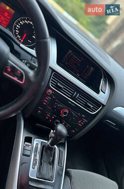 Седан Audi A4 2009 в 