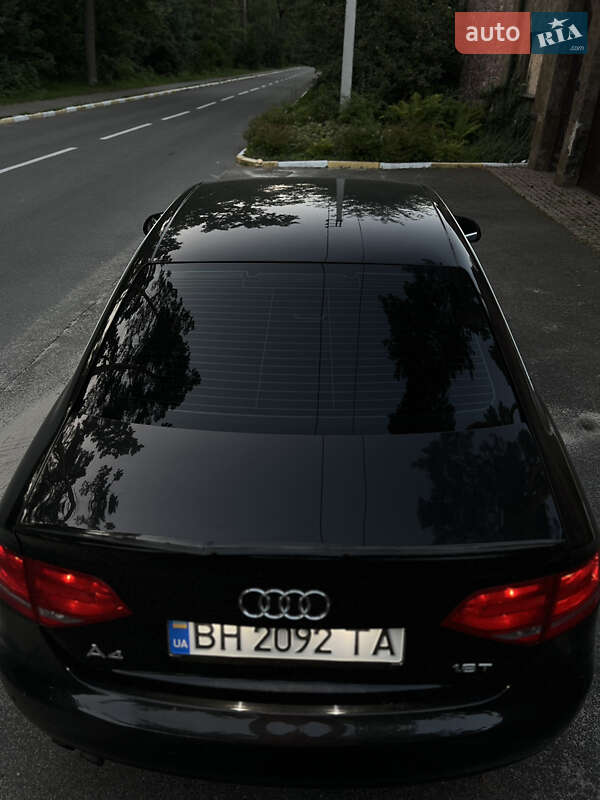 Седан Audi A4 2009 в Буче