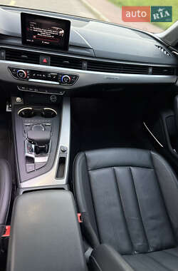 Седан Audi A4 2018 в 