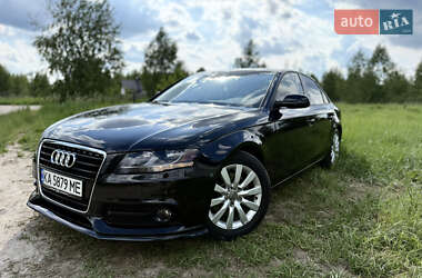 Седан Audi A4 2011 в Киеве