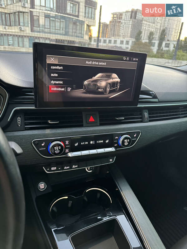 Седан Audi A4 2020 в Киеве