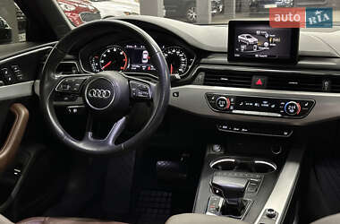 Седан Audi A4 2018 в 