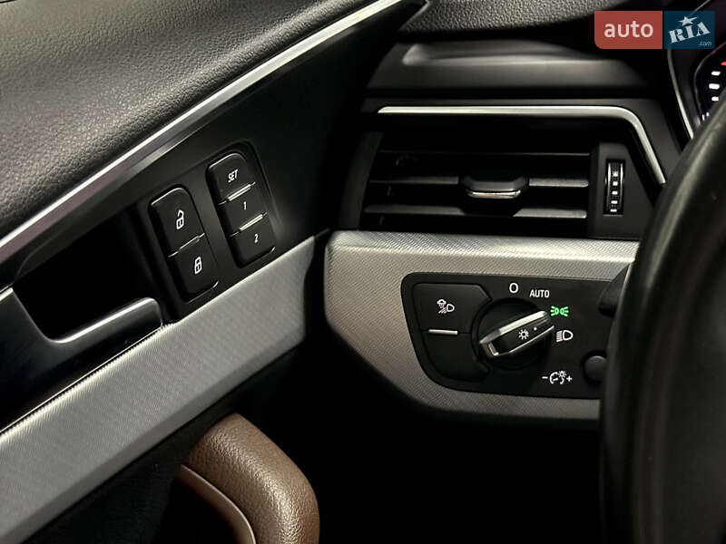 Седан Audi A4 2018 в Харкові