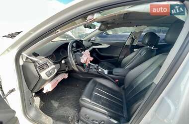 Седан Audi A4 2016 в 