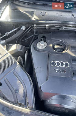 Универсал Audi A4 2002 в 