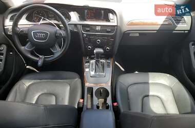 Седан Audi A4 2012 в 