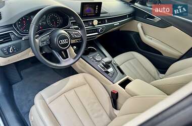 Седан Audi A4 2016 в 