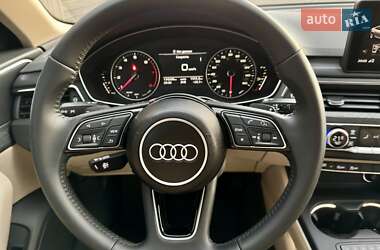 Седан Audi A4 2016 в 