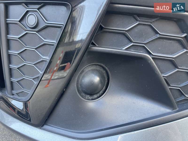 Седан Audi A4 2022 в Киеве