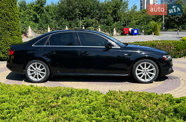 Седан Audi A4 2015 в 