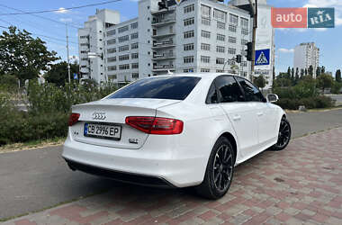 Седан Audi A4 2015 в 