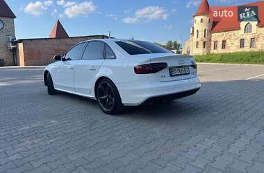 Седан Audi A4 2013 в 