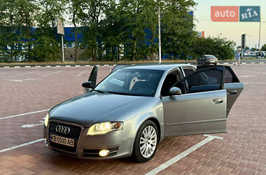 Седан Audi A4 2005 в 