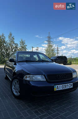 Седан Audi A4 1995 в Вышгороде