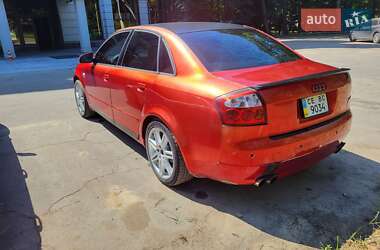 Седан Audi A4 2002 в 