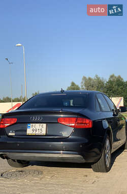 Седан Audi A4 2012 в 