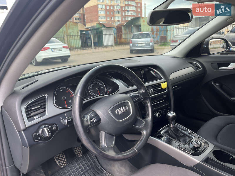 Универсал Audi A4 2013 в Одессе