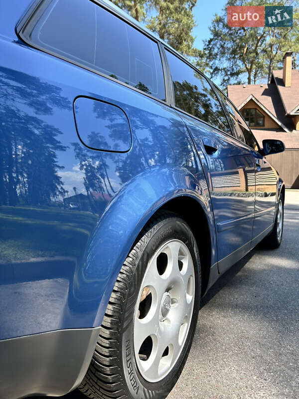 Универсал Audi A4 2002 в Чернигове