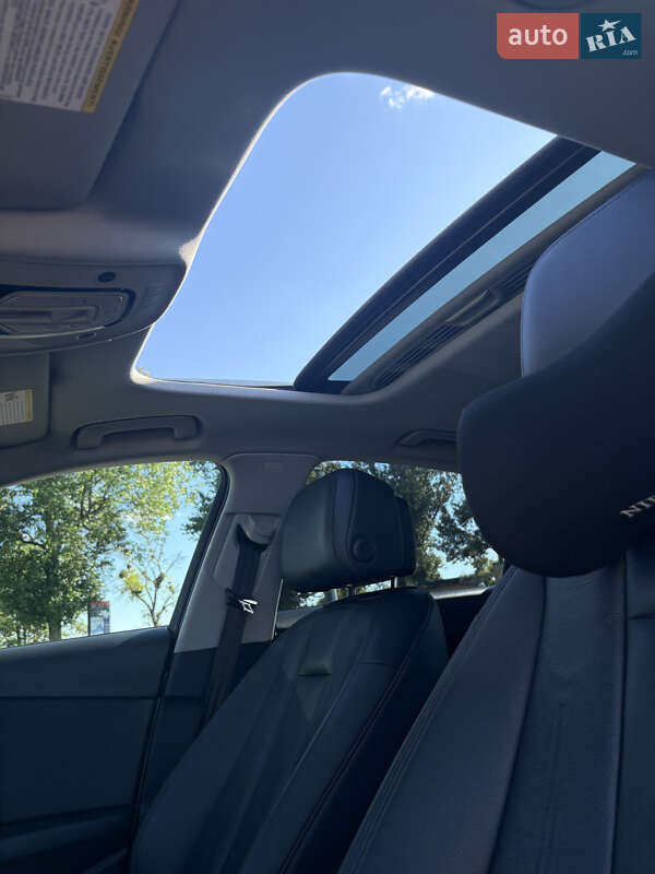 Седан Audi A4 2018 в Киеве