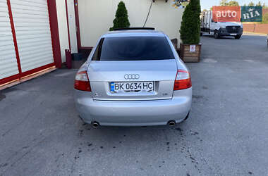 Седан Audi A4 2002 в 