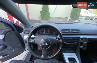 Седан Audi A4 2002 в 