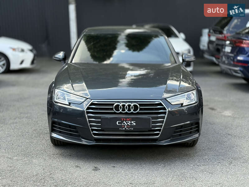 Седан Audi A4 2017 в Киеве
