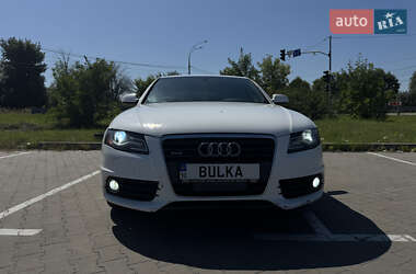 Седан Audi A4 2011 в 