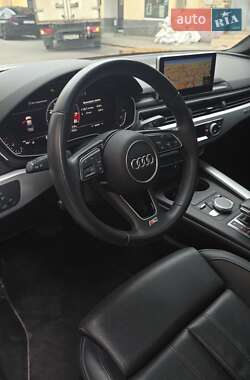 Седан Audi A4 2019 в 