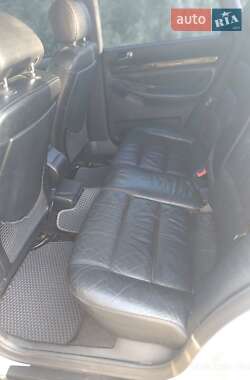 Седан Audi A4 2000 в 