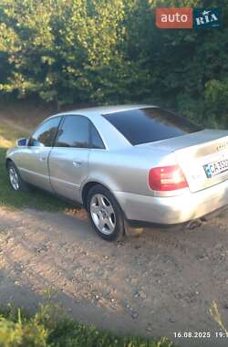 Седан Audi A4 2000 в 