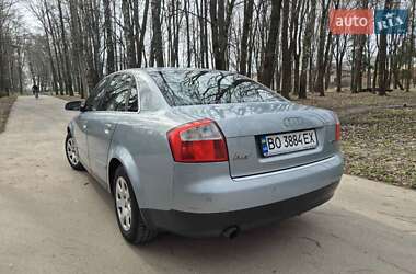 Седан Audi A4 2001 в 