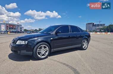 Седан Audi A4 2001 в 