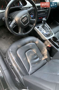 Седан Audi A4 2010 в 