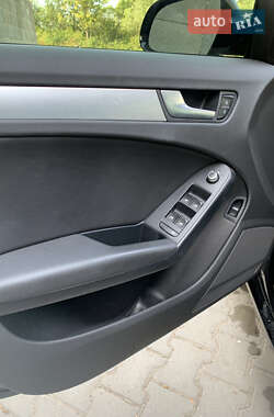 Седан Audi A4 2010 в 