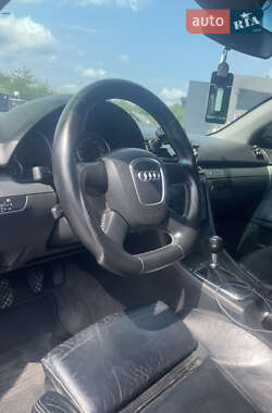 Универсал Audi A4 2002 в 
