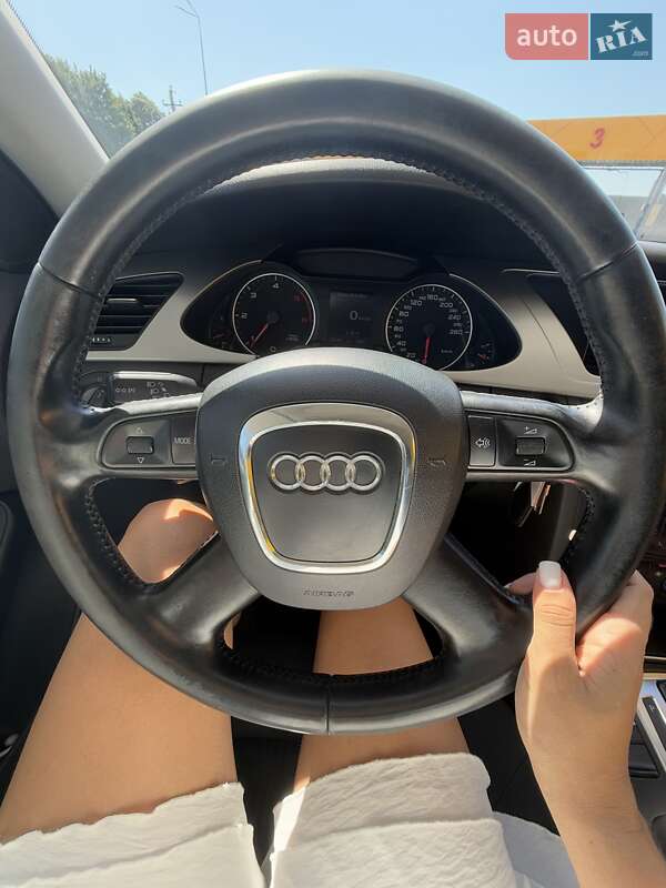 Универсал Audi A4 2008 в Луцке