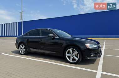 Седан Audi A4 2012 в 