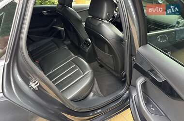 Седан Audi A4 2016 в 