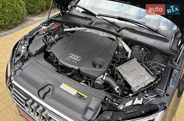 Седан Audi A4 2016 в 